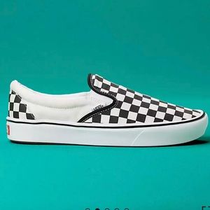 Little wear. Comfy Cush Vans